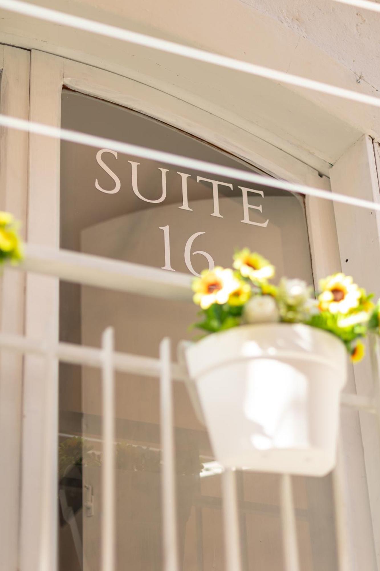 Suite16 & Spa 바를레타 외부 사진